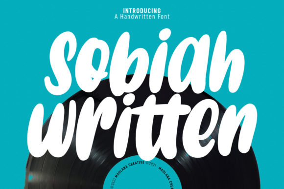 Sobiah Font: A Chic Display Font for Design Projects